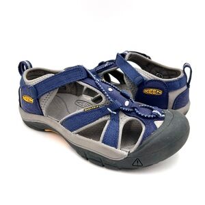 KEEN Unisex-Child Venice H2 Closed Toe Water Sandals size 4
